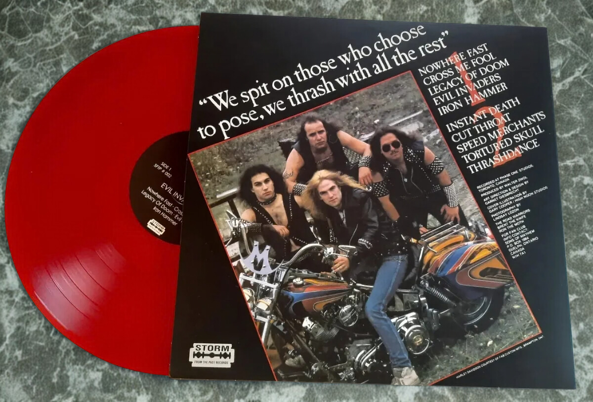 Razor - Evil Invaders LP Black Vinyl Speed Thrash Metal Canadense - Imagem 2